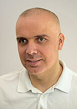 Portrait: Oberarzt Ahmad Mahmoud Portrait: Oberarzt Ahmad Mahmoud