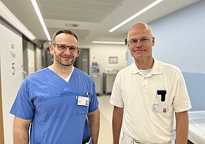 Steffen Tuleweit, Chefarzt Internistische Intensivmedizin, und PD Dr. Dirk Pabst, Chefarzt für die Zentrale Notaufnahme (ZNA)
