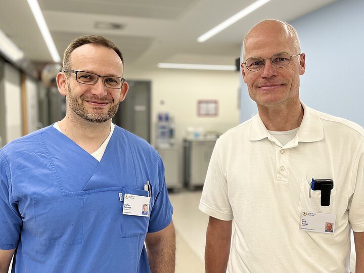 Steffen Tuleweit, Chefarzt Internistische Intensivmedizin, und PD Dr. Dirk Pabst, Chefarzt für die Zentrale Notaufnahme (ZNA)