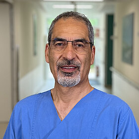 Oberarzt Dr. med. Reza Golestani