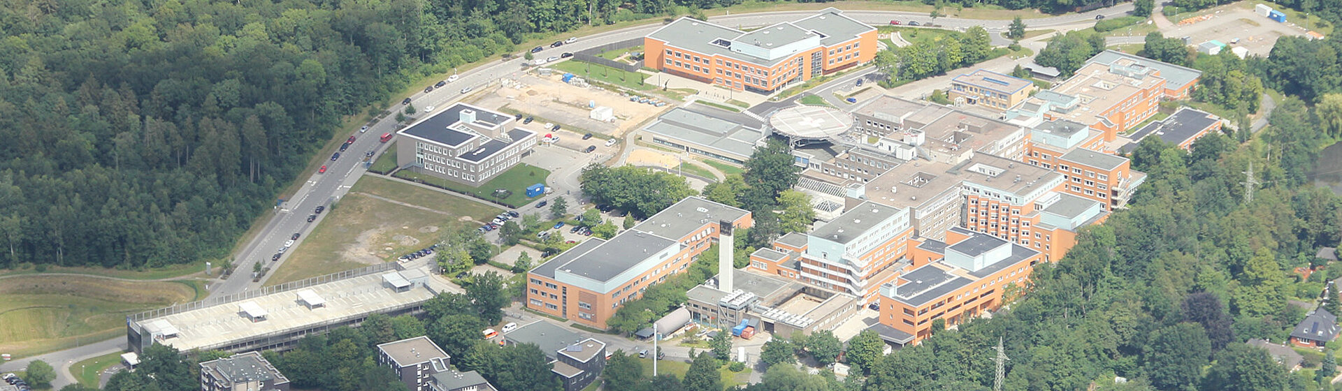 Luftbild des gesamten Klinikum Itzehoe-Geländes Luftbild des gesamten Klinikum Itzehoe-Geländes