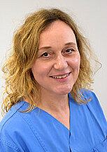 Portrait: Hygienefachkraft Sandra Faktor