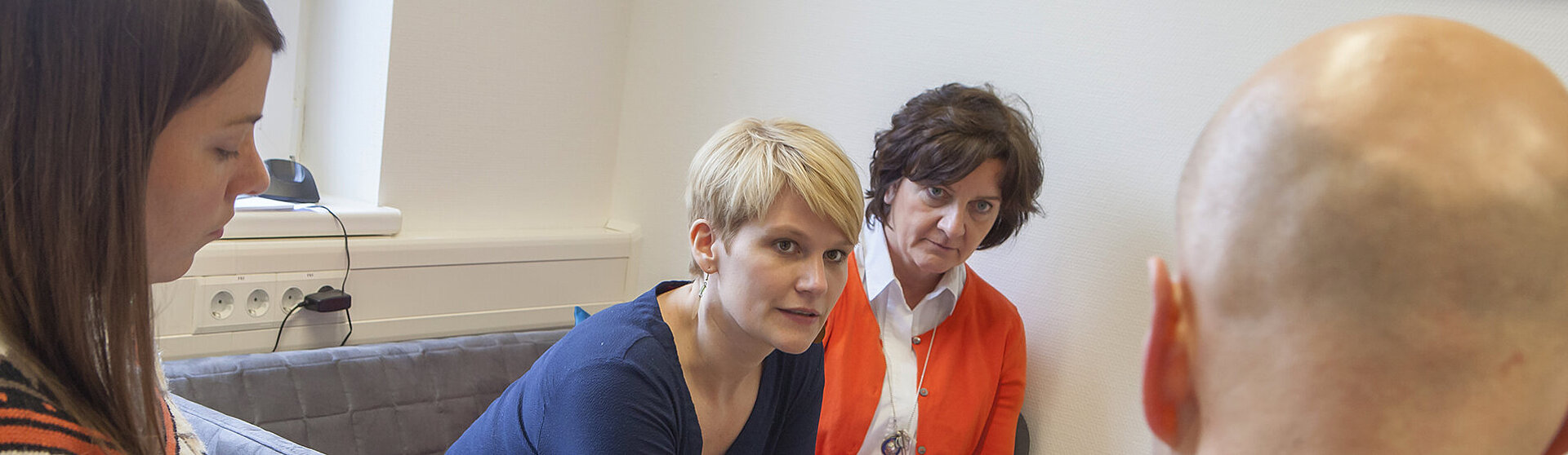 Das Sozialpädiatrische Team in einer Besprechungssituation.