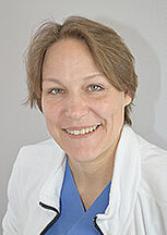 Detailseite öffnen: Leitende Ärztin der Palliativstation Anke Hallbauer Portrait: Leitende Ärztin der Palliativstation Anke Hallbauer