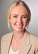 Portrait: Ausbildungskoordinatorin und Medizinische Fachangestellte Anna-Lena Albrecht Portrait: Ausbildungskoordinatorin und Medizinische Fachangestellte Anna-Lena Albrecht