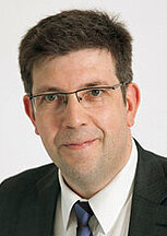 Portrait: Abteilungsleiter Finanzbuchhaltung Michael Oldenburg