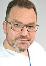 Portrait: Oberarzt Dr. med. Martin Schulz Portrait: Oberarzt Dr. med. Martin Schulz