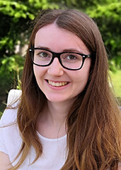 Portrait: Gesundheits- und Krankenpflegerin Laura Koch