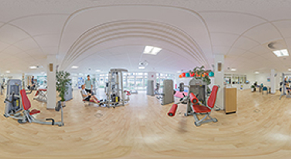 Panoramabild der Trainingsfläche im MediFit